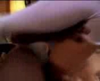 Пара наслаждается страстью и чувственностью